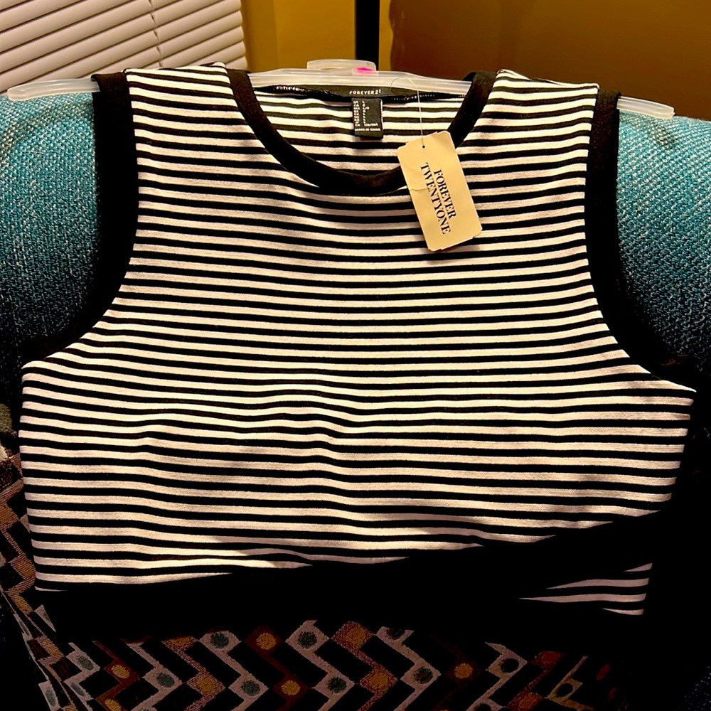 Knit crop top